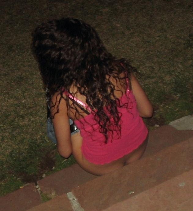 Amatuer Girls Caught Peeing (part 27) #zl7VO8G6