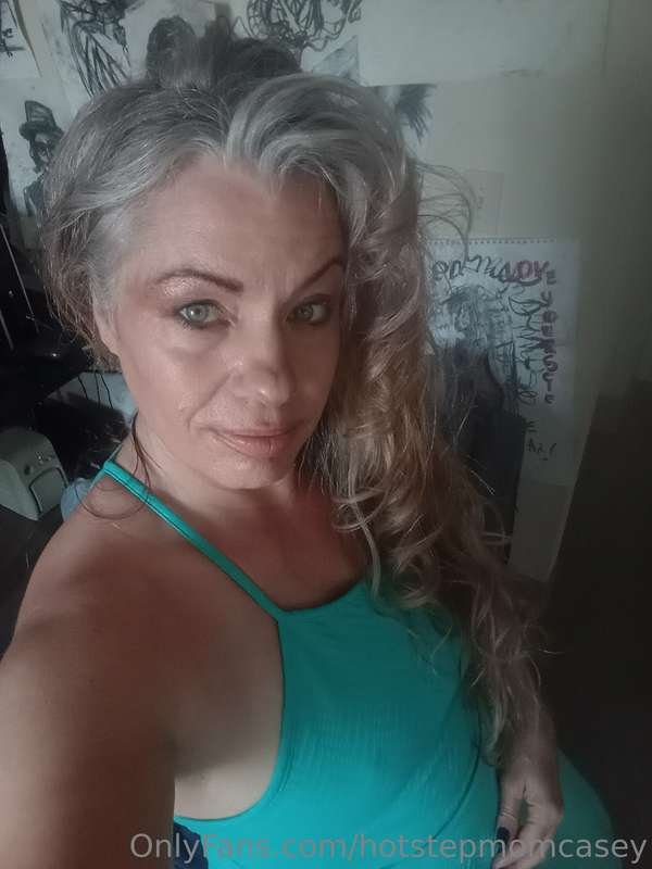 Hot beautiful milfs I want to give my young cock to so badly~ ❤️❤️❤️ #e1uF4djc